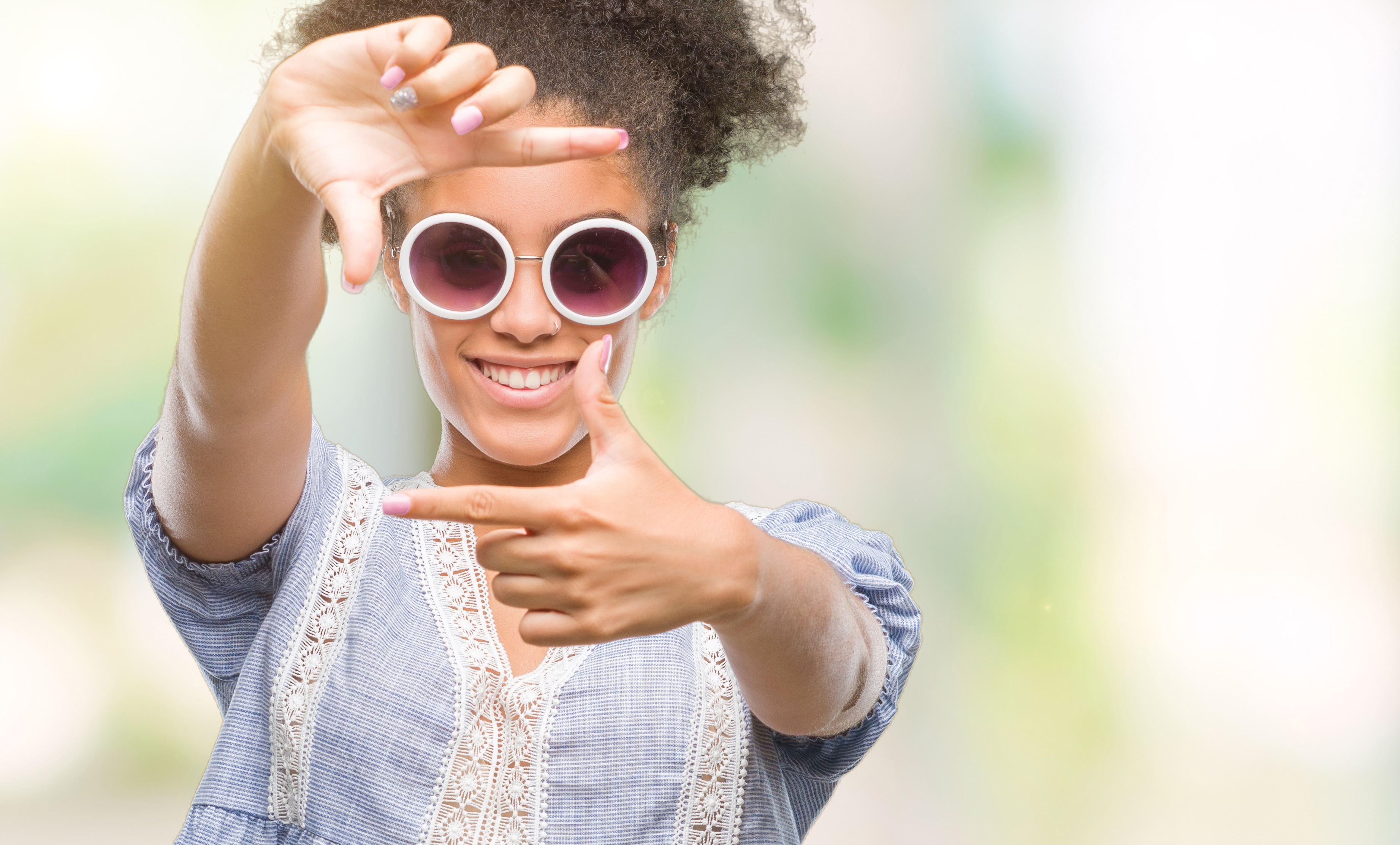 Homture Magic Frame Adds AI Motion to Static Photos—But Should You Buy It?