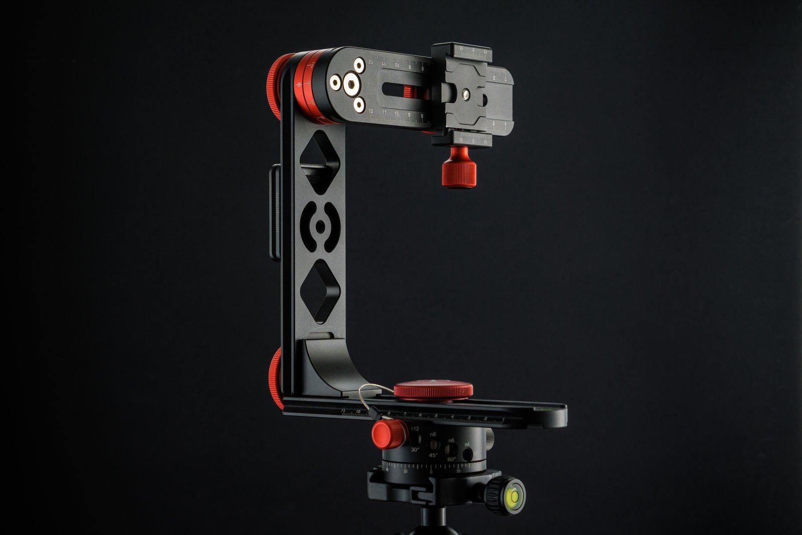 Peak Design Pro Tripod: The Travel Tripod Gets a Serious Upgrade