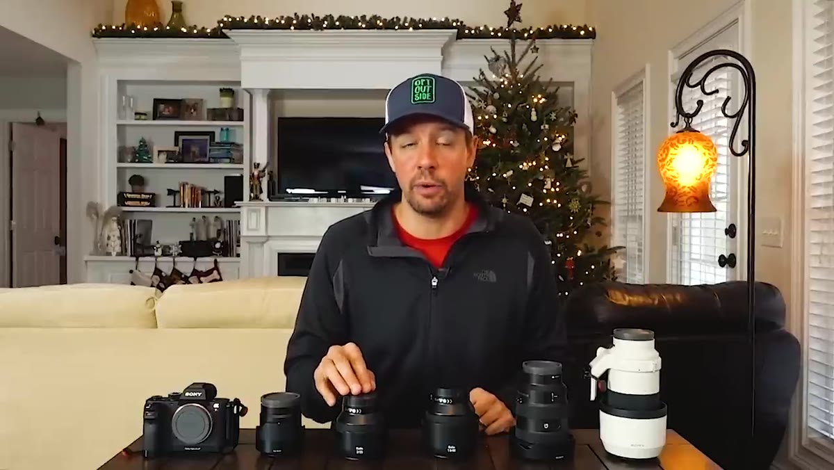 Zeiss Batis 25mm f/2 lens close-up