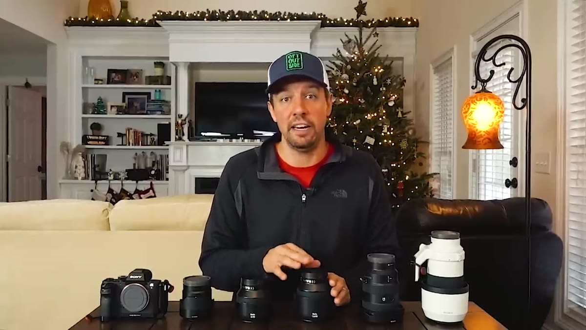 Zeiss Batis 85mm f/1.8 lens shown alongside the 25mm