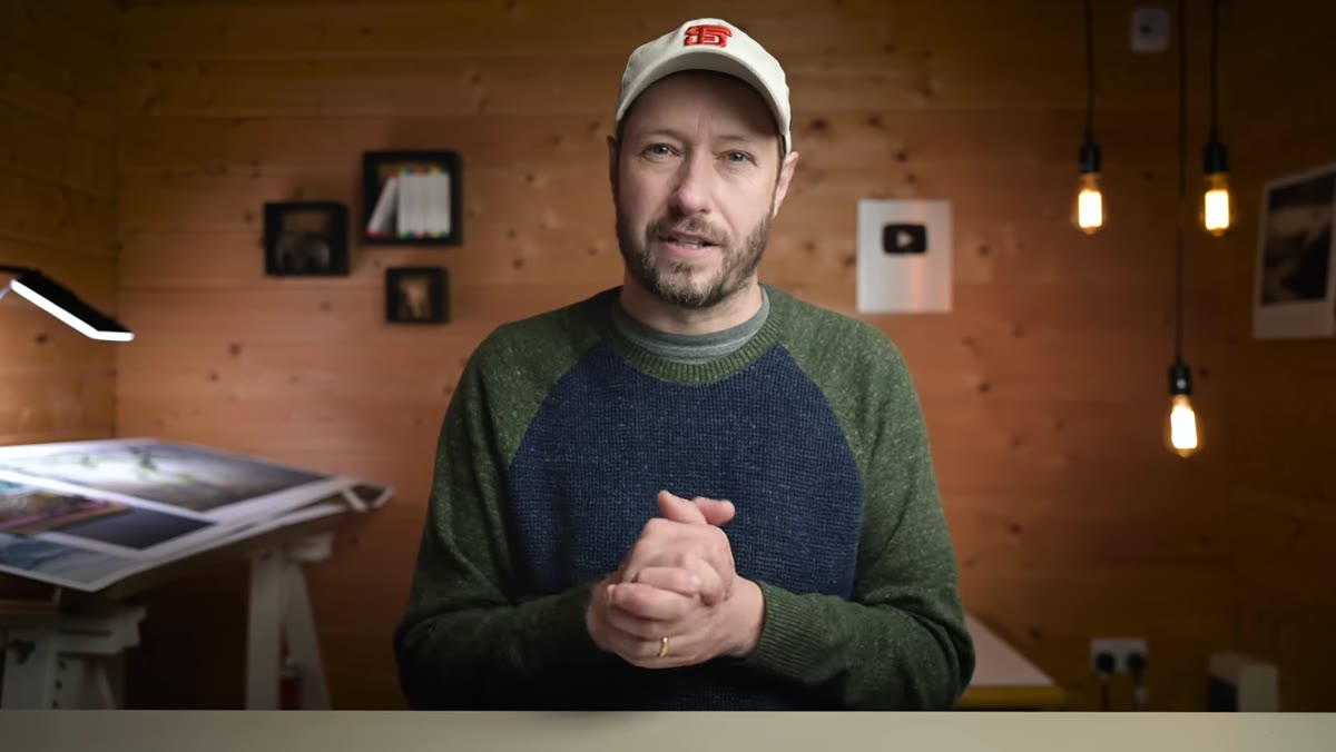 Graphic showing depth of field comparison at 24mm vs 40mm at f11