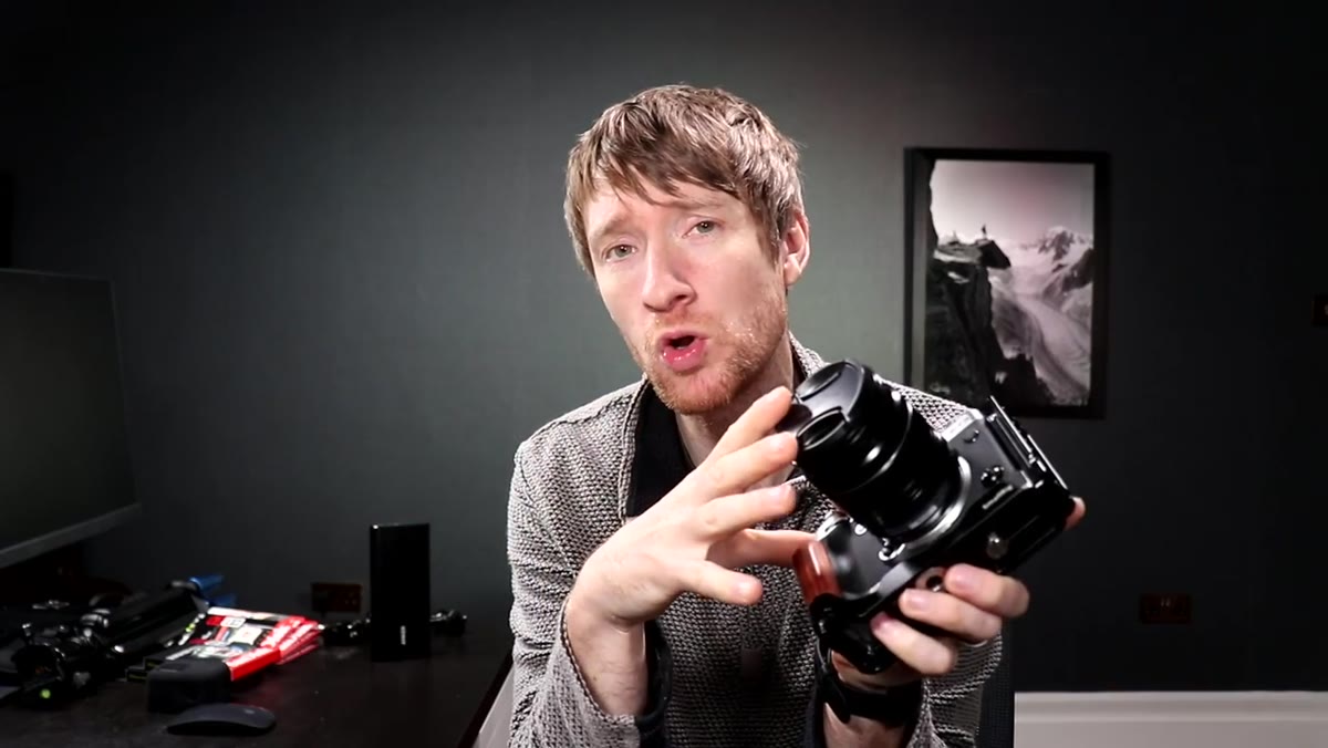 Heaton comparing full-frame setup to the new Fujifilm kit