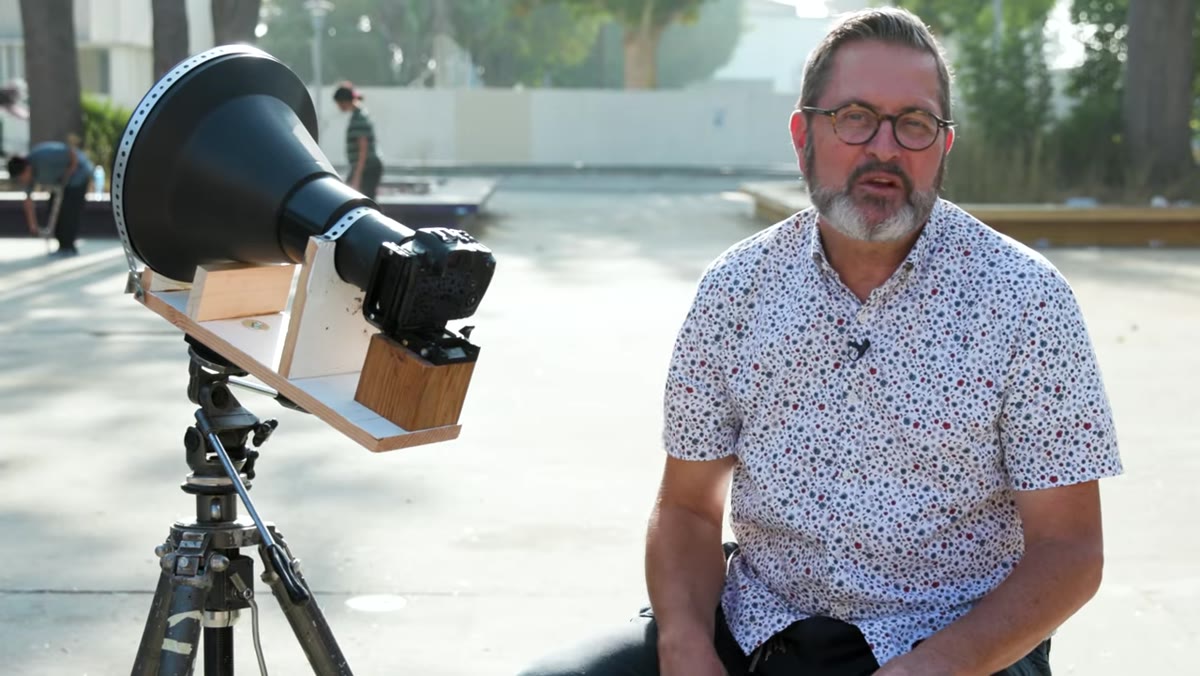 JP demonstrates the physical mounting setup between lens and camera