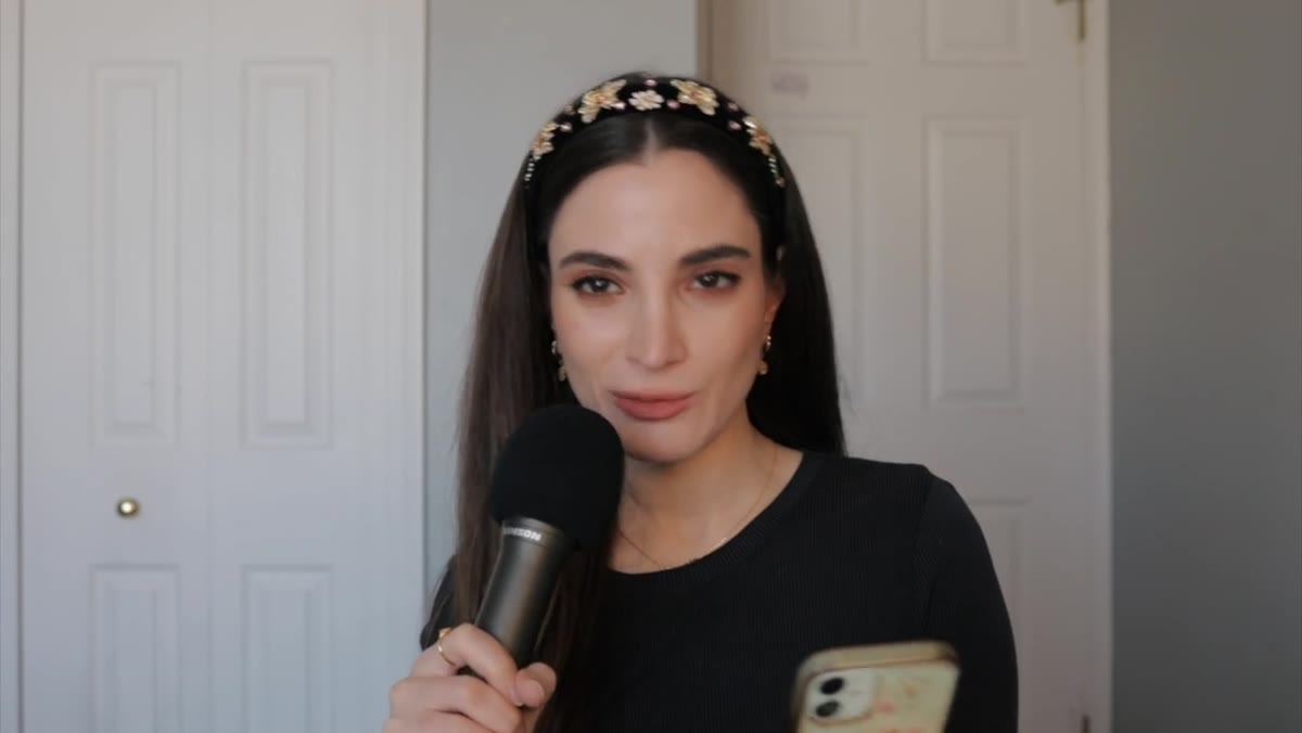 Reacting to camera bag left at shoot location in Australia