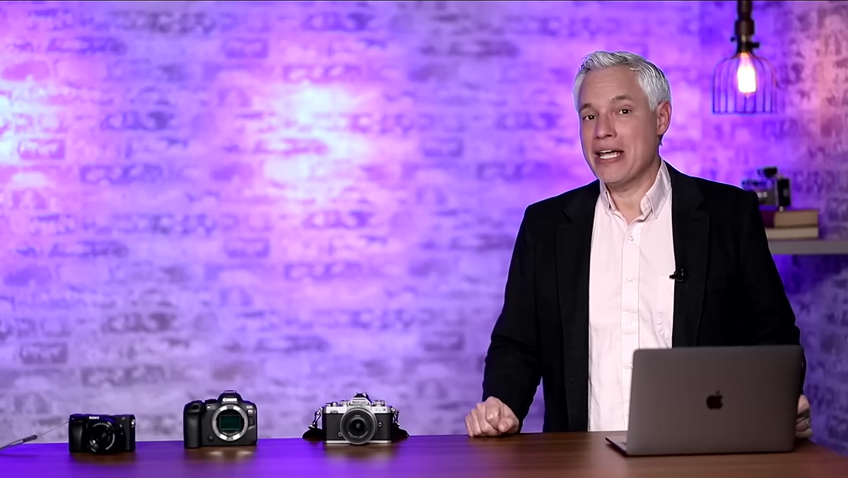 Sony a7C II leaked image or Sony Alpha Rumors screenshot