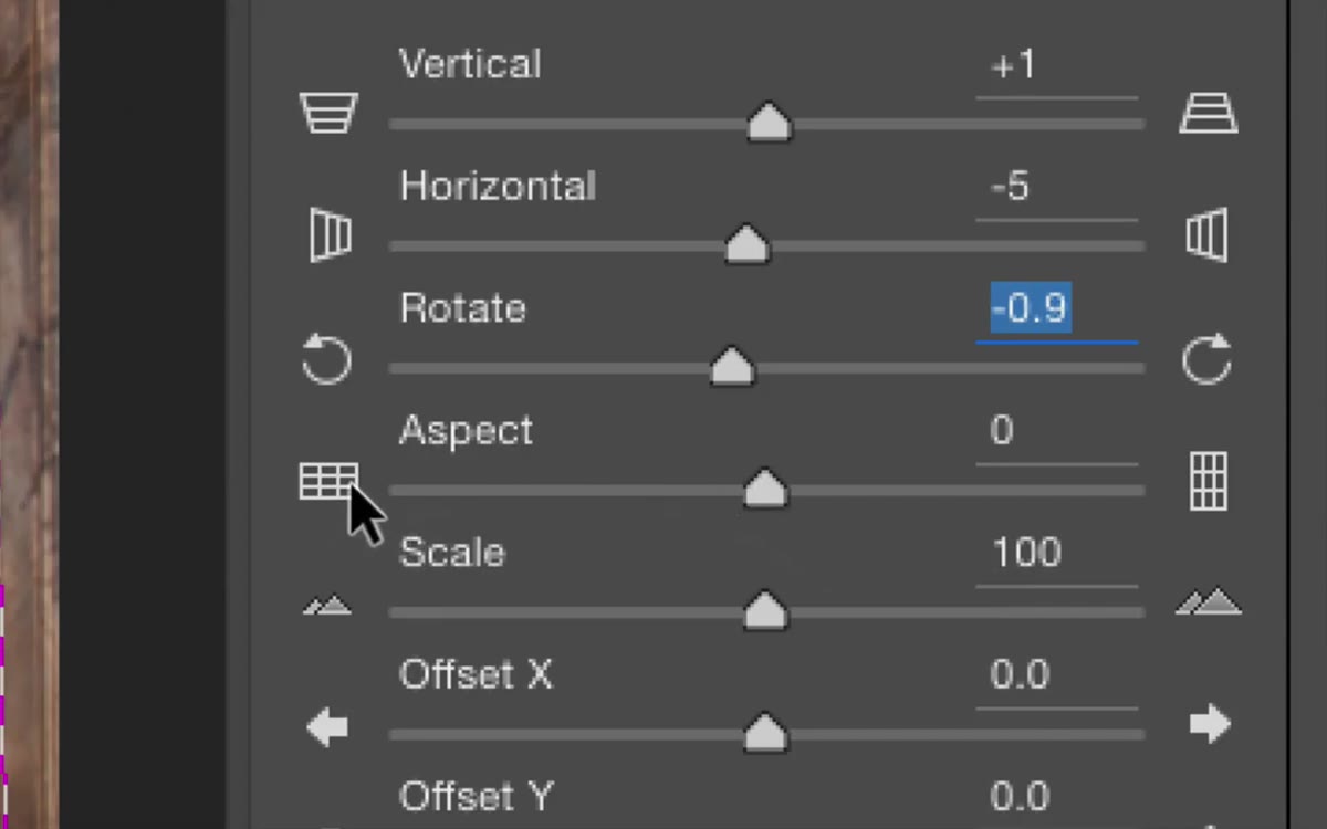Aspect slider being dragged to correct wide stretch on corrected image