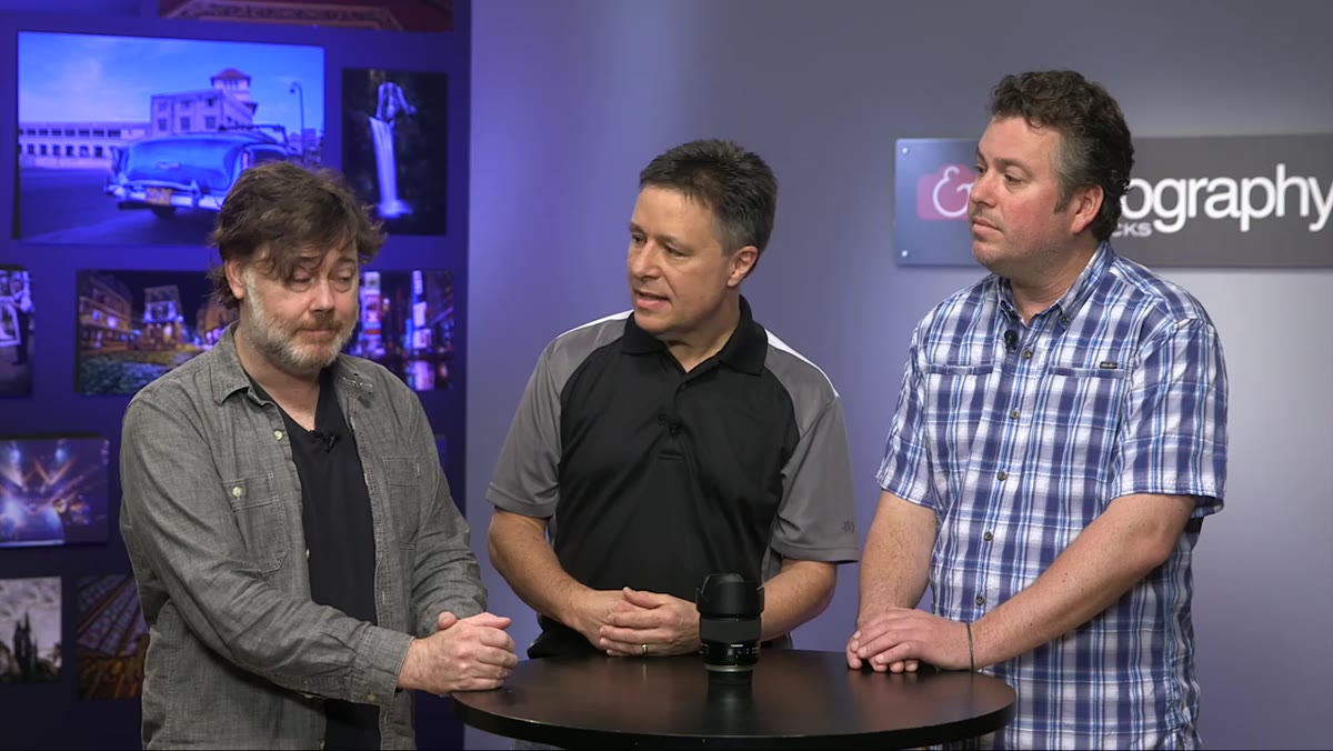 Andre discussing the 7.9-inch minimum focusing distance spec