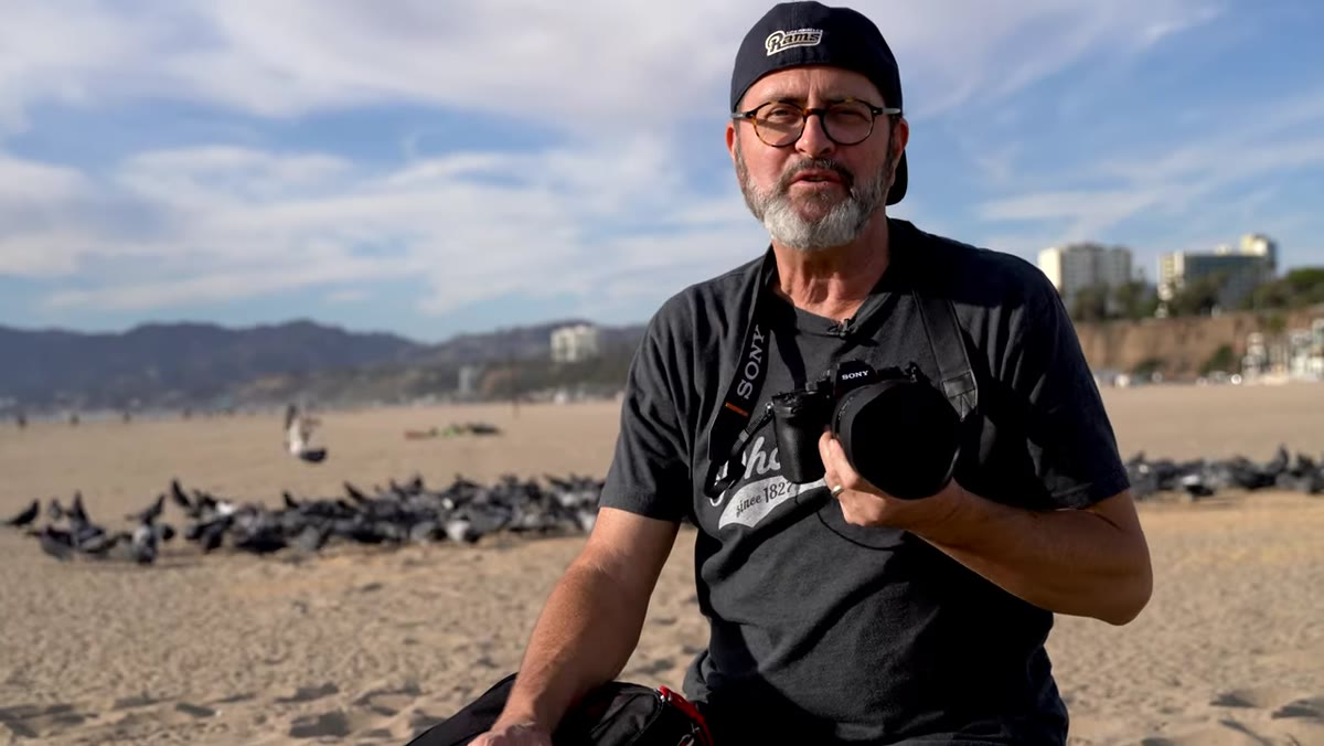 Jay explaining the 28-75mm as a standard walk-around zoom
