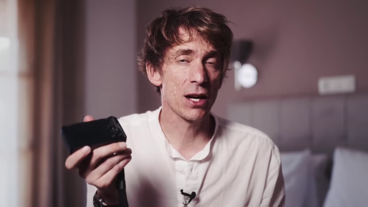Tucker demonstrating finger position on the new GR IV rocker switch