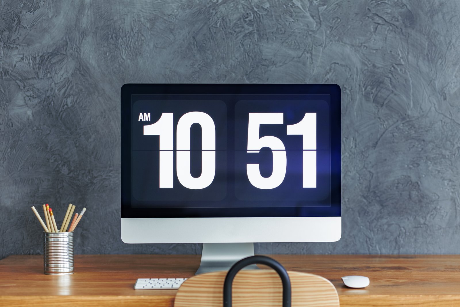 Your Monitor Is Lying to You: How to Stop Editing Blind and Actually Trust Your Screen